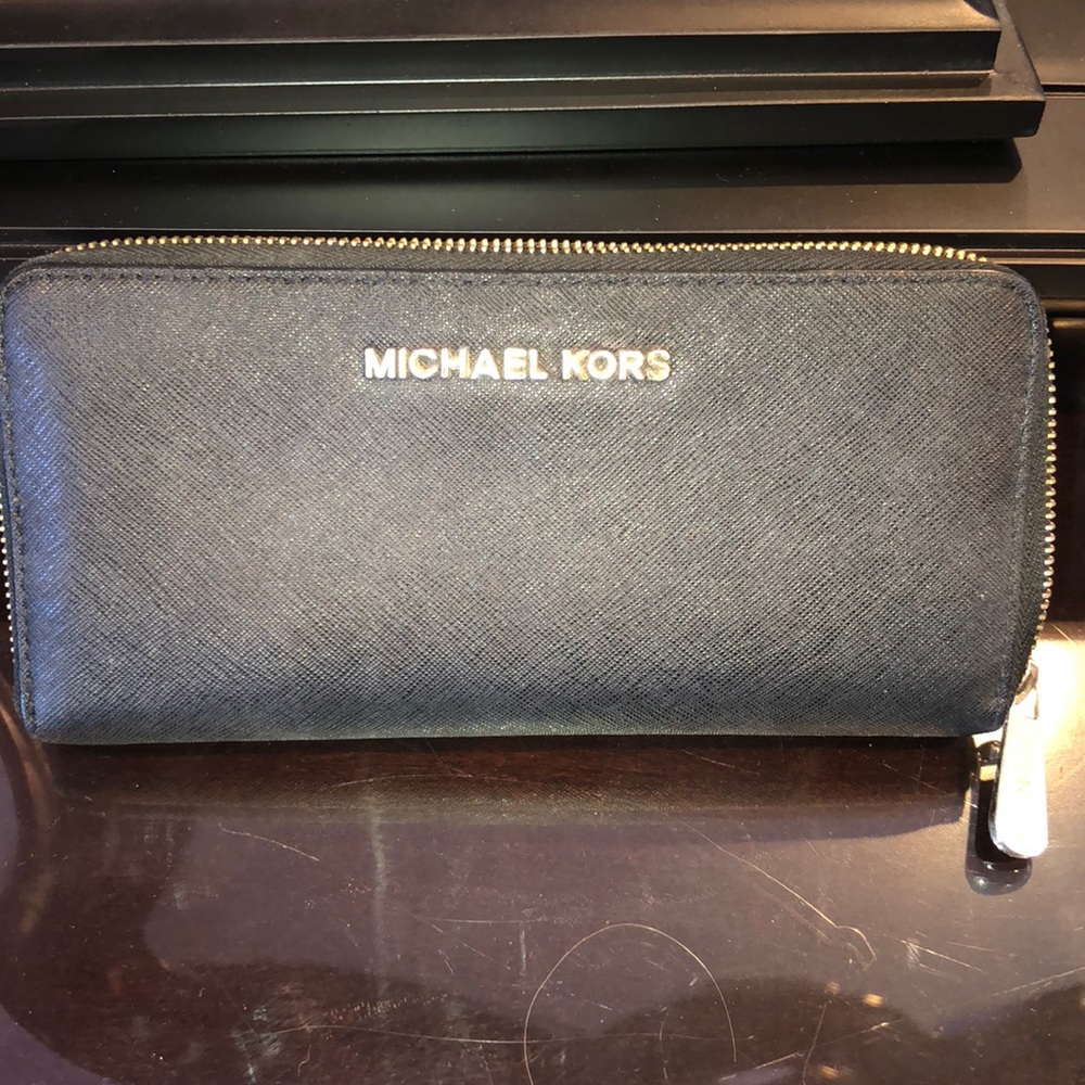 A beautiful, new black wallet